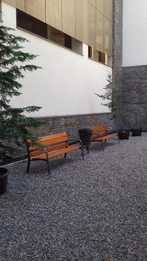 Comfortable Studio With Mountain View In Arinsal 40 M² + Ski Storage ภายนอก รูปภาพ