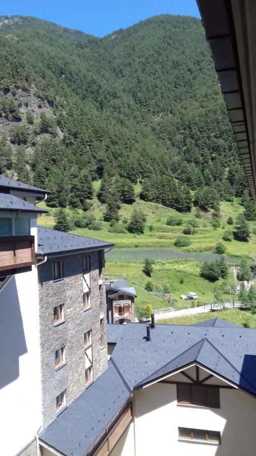 Comfortable Studio With Mountain View In Arinsal 40 M² + Ski Storage ภายนอก รูปภาพ