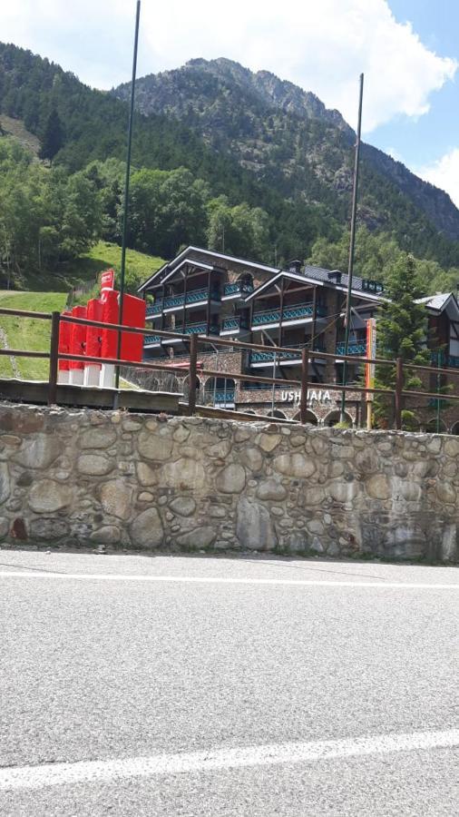 Comfortable Studio With Mountain View In Arinsal 40 M² + Ski Storage ภายนอก รูปภาพ